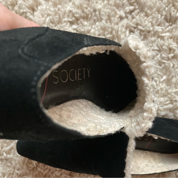 Sole Society Sherpa Trim Flats - Picture 3 of 5